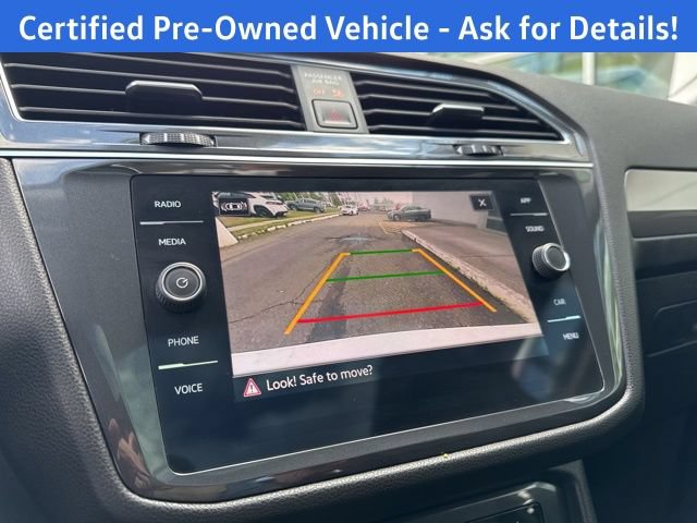 Certified 2023 Volkswagen Tiguan SE w/ Panoramic Sunroof Package AWD/4WD image 15