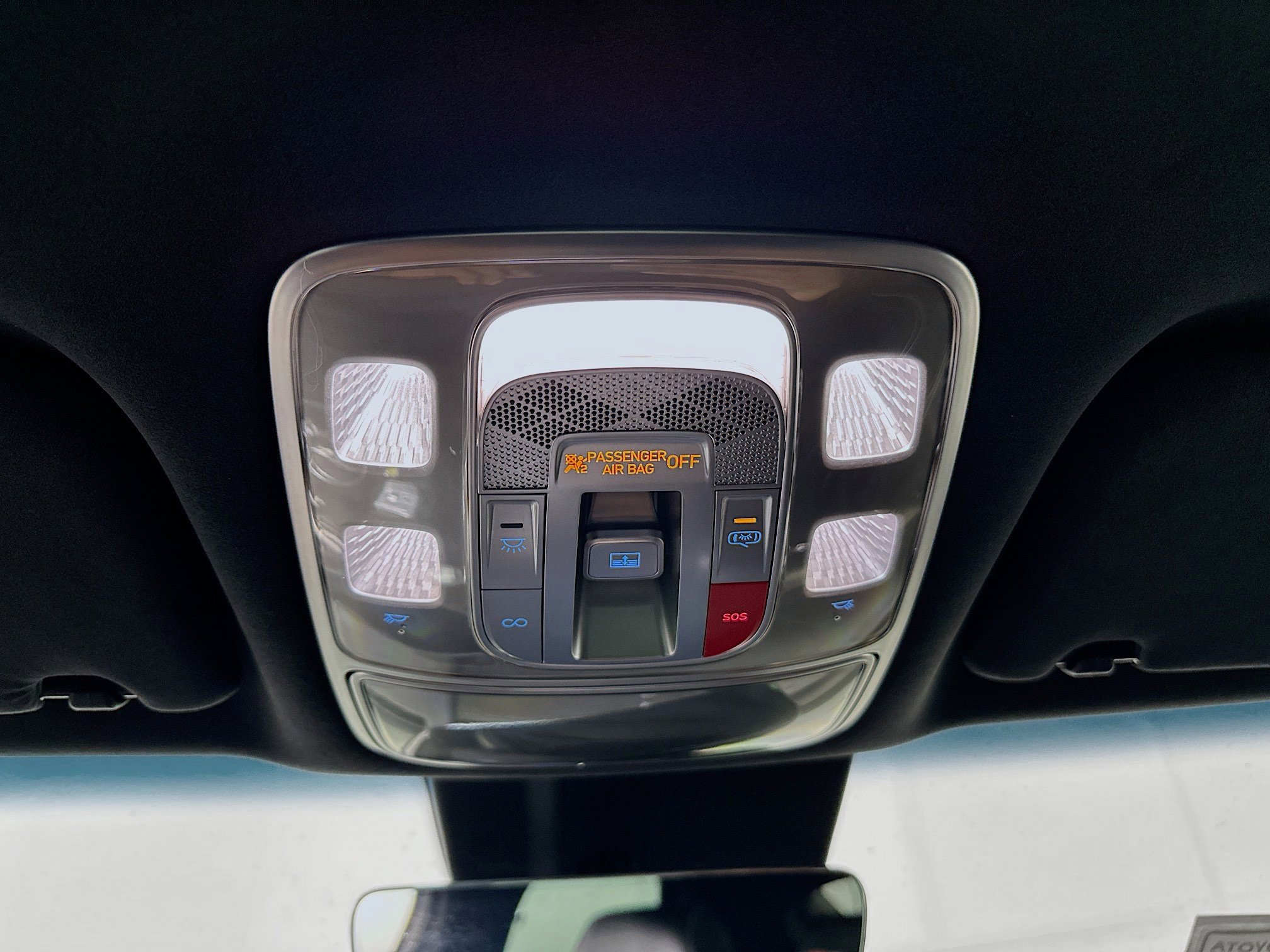 Used 2023 Genesis GV60 Performance image 18