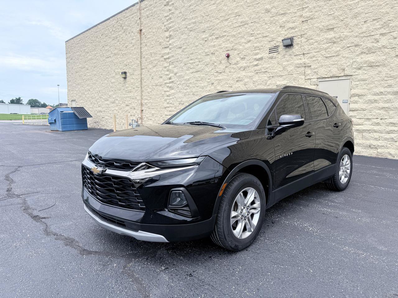 Used 2019 Chevrolet Blazer LT FWD image 1
