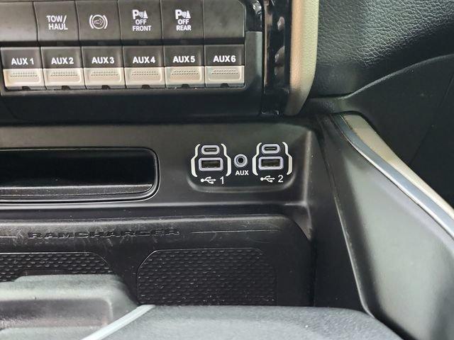 Used 2022 RAM 3500 Laramie AWD/4WD image 32