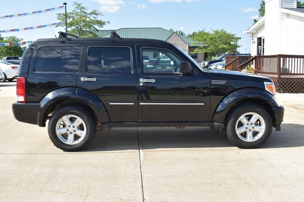 Used 2007 Dodge Nitro SLT AWD/4WD image 2