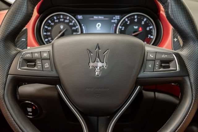 Used 2022 Maserati Levante Trofeo AWD/4WD image 12