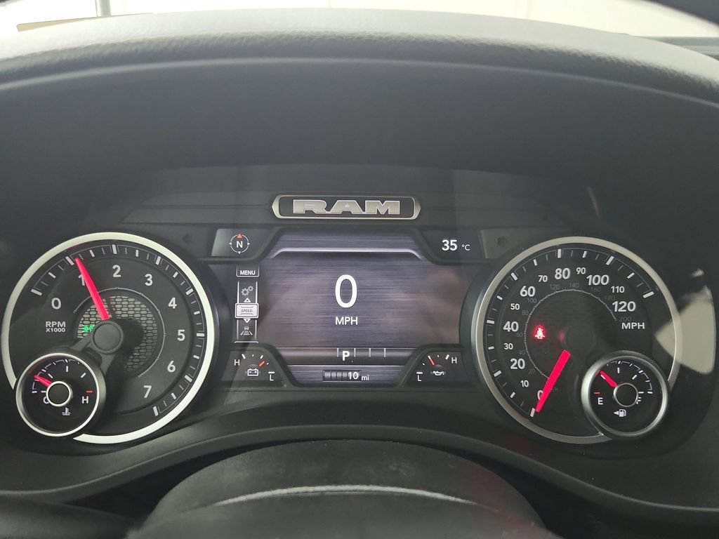 New 2026 RAM 1500 Express AWD/4WD image 6