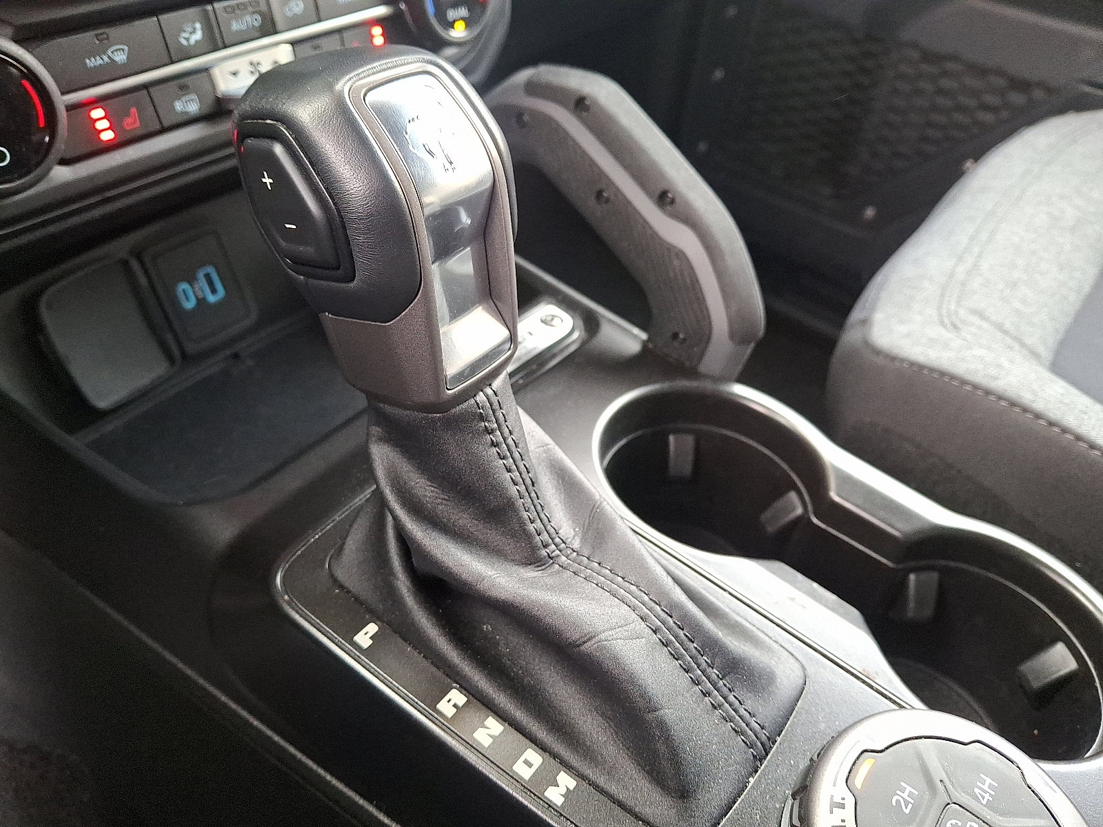 Used 2023 Ford Bronco Big Bend w/ Sasquatch Package image 14