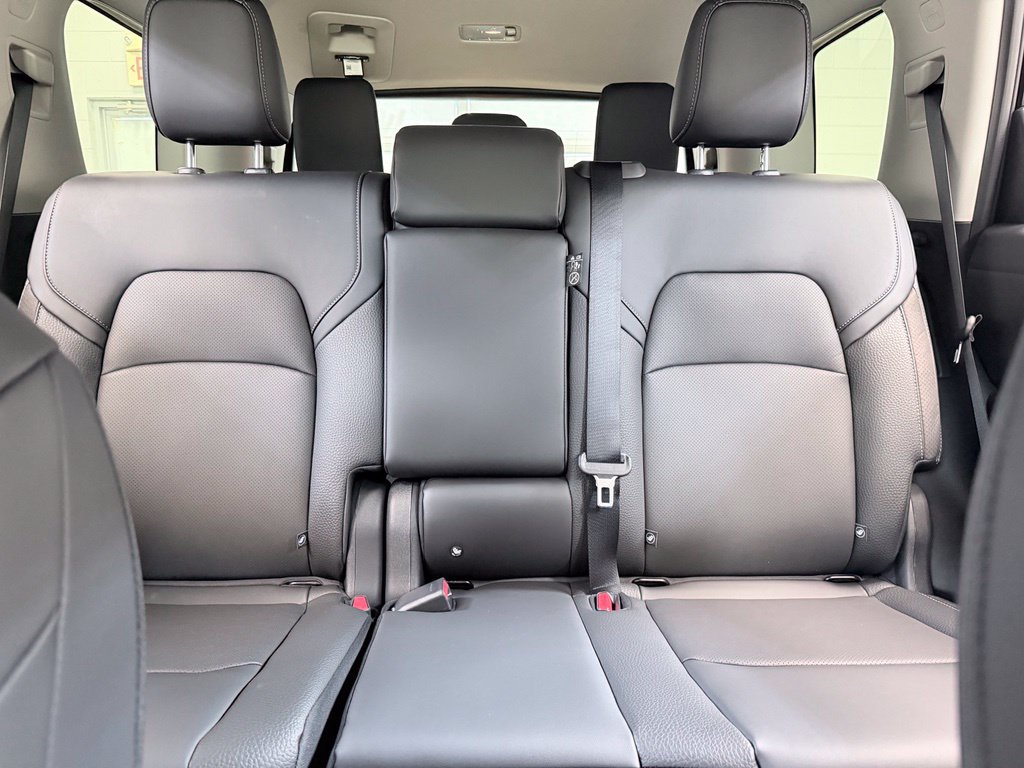New 2026 Nissan Pathfinder SL AWD/4WD image 16