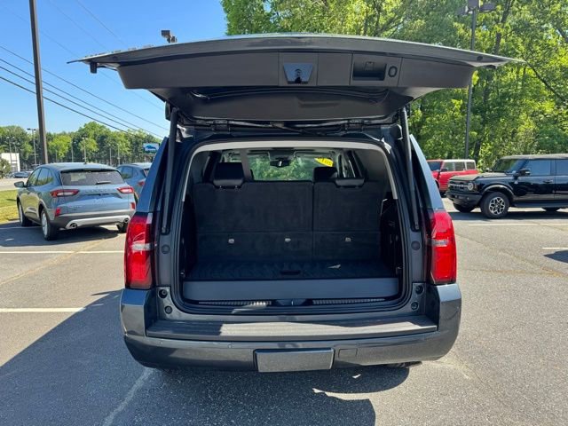 Used 2019 Chevrolet Tahoe LT w/ LT Signature Package AWD/4WD image 8