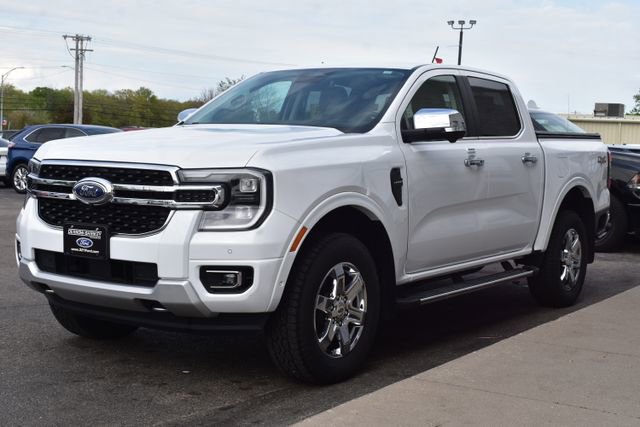 Used 2024 Ford Ranger Lariat w/ Trailer Tow Package AWD/4WD image 13