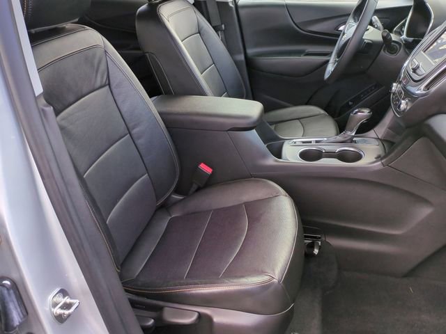 Used 2020 Chevrolet Equinox LT w/ Sport Edition image 28