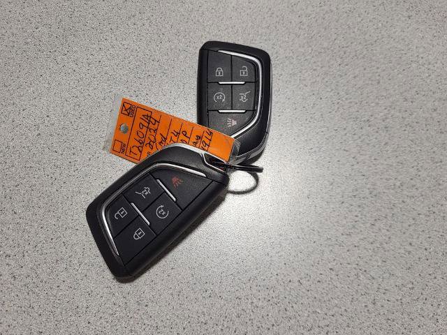 Used 2024 Cadillac XT4 Premium Luxury w/ Technology Package image 32