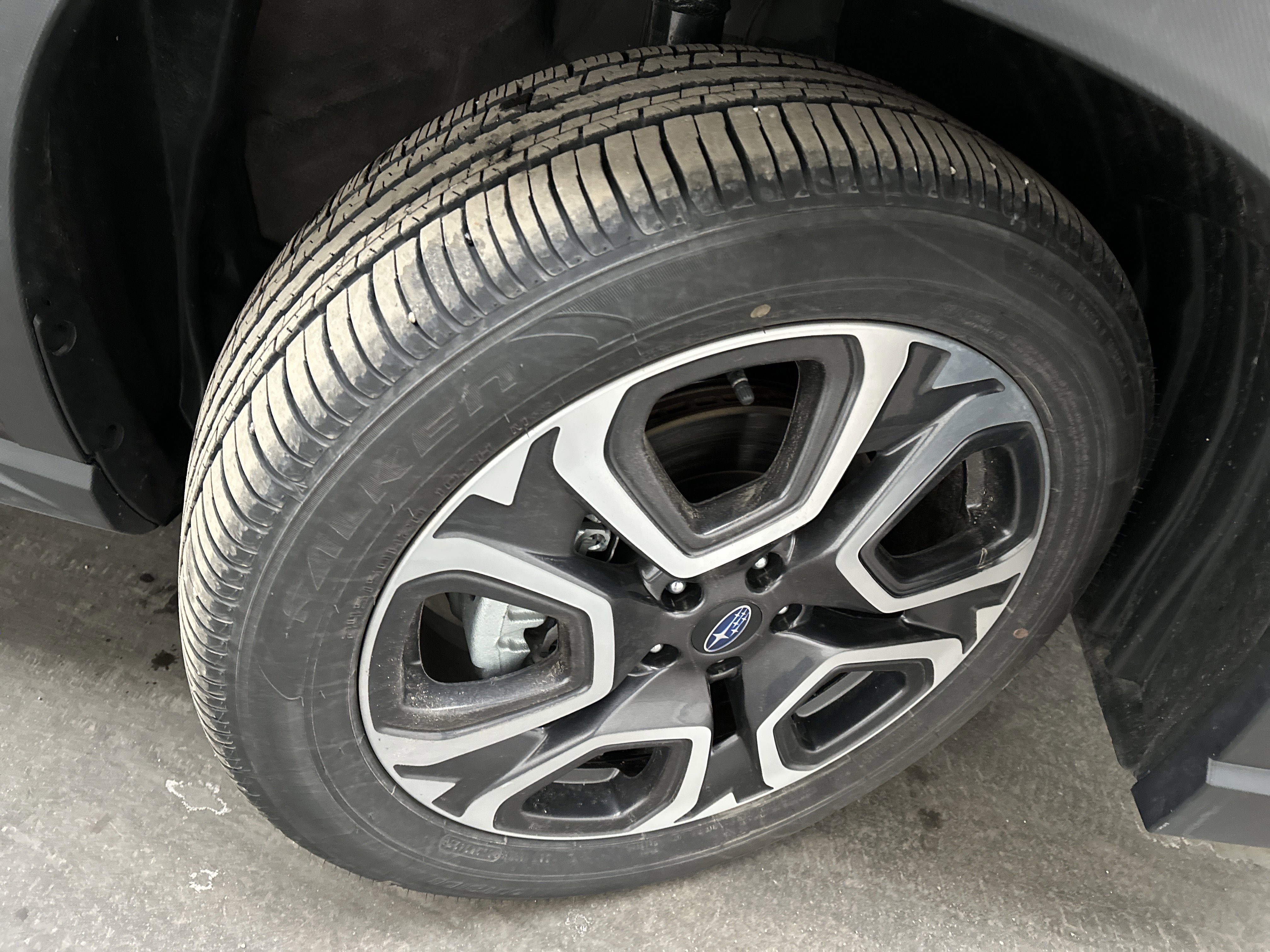 Certified 2025 Subaru Ascent Touring image 10