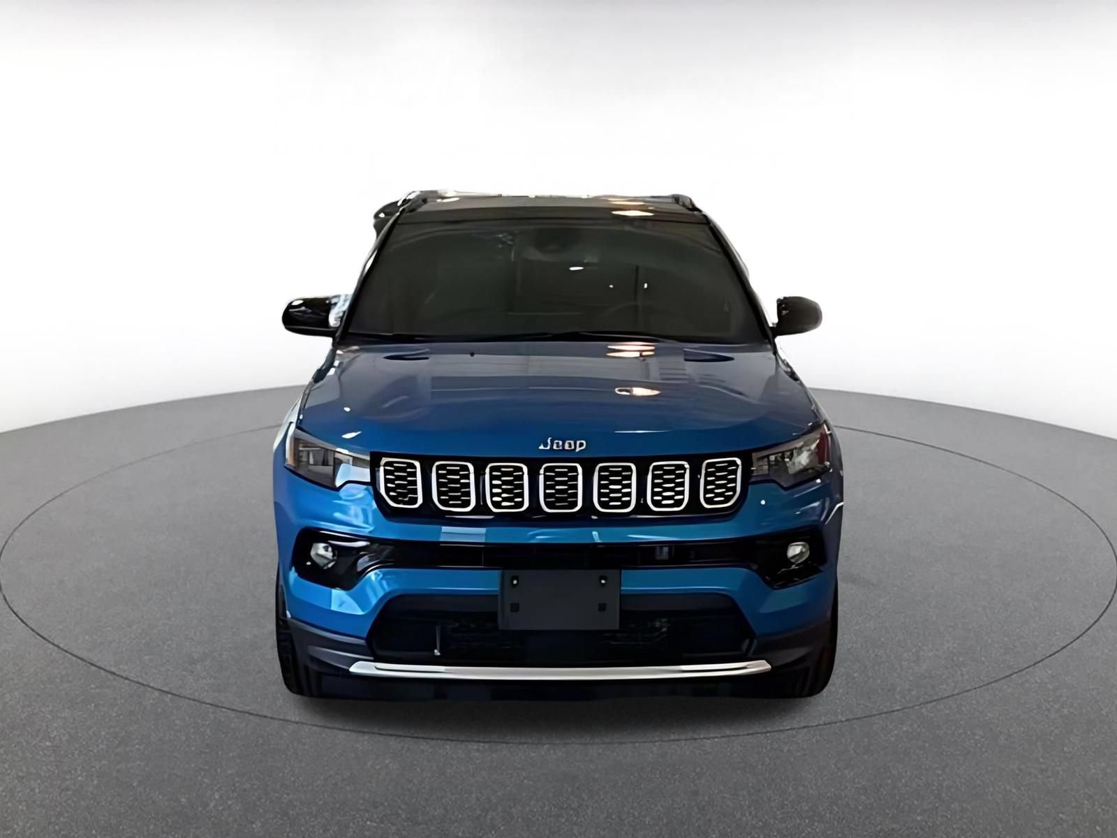 Used 2025 Jeep Compass Limited AWD/4WD image 10