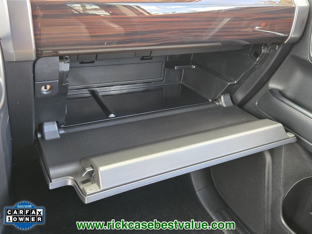 Used 2024 Toyota 4Runner Limited AWD/4WD image 22