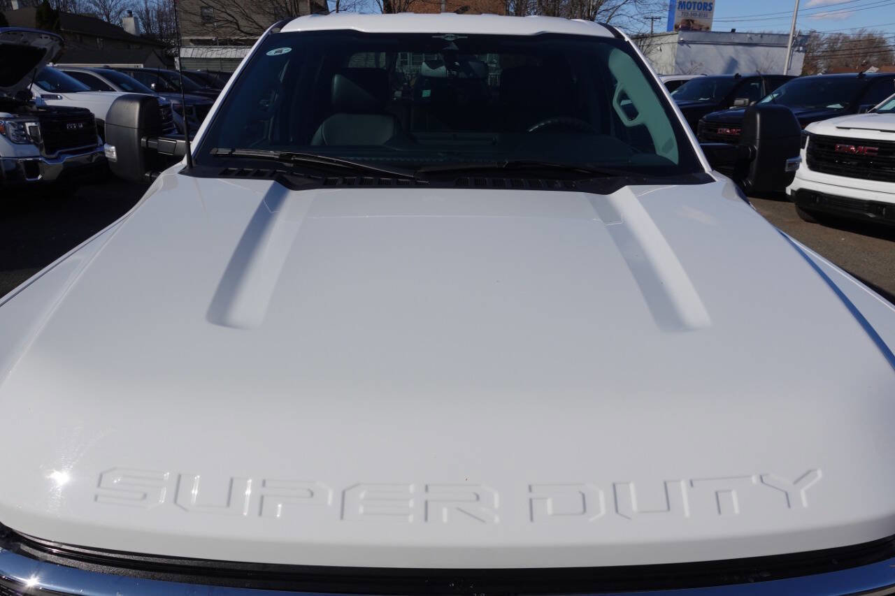 Used 2023 Ford F250 XLT image 6