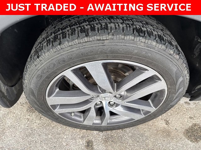 Used 2017 Honda Pilot Touring image 23