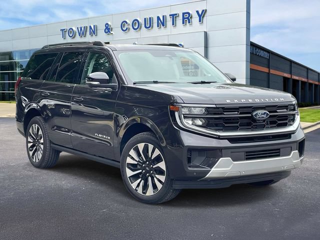 New 2026 Ford Expedition Platinum w/ Driver's Package AWD/4WD image 1