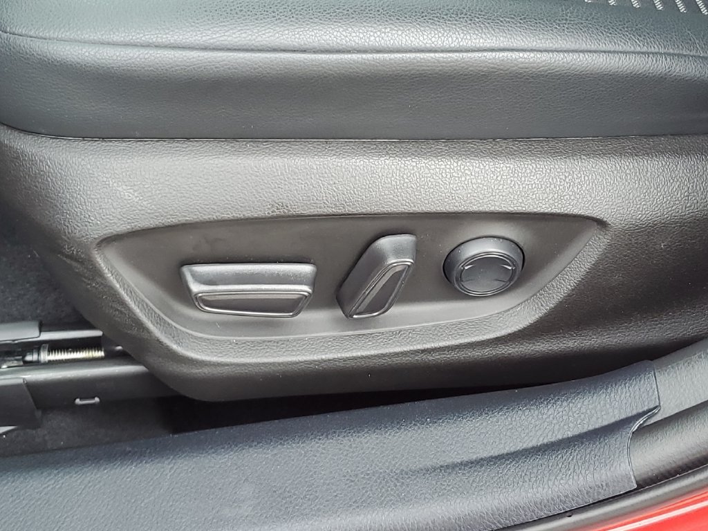 Certified 2021 Toyota Camry SE FWD image 16