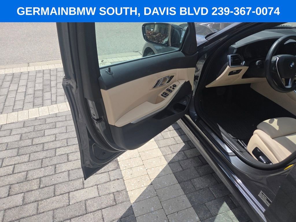 Used 2021 BMW 330i Sedan w/ Driving Assistance Package RWD image 27
