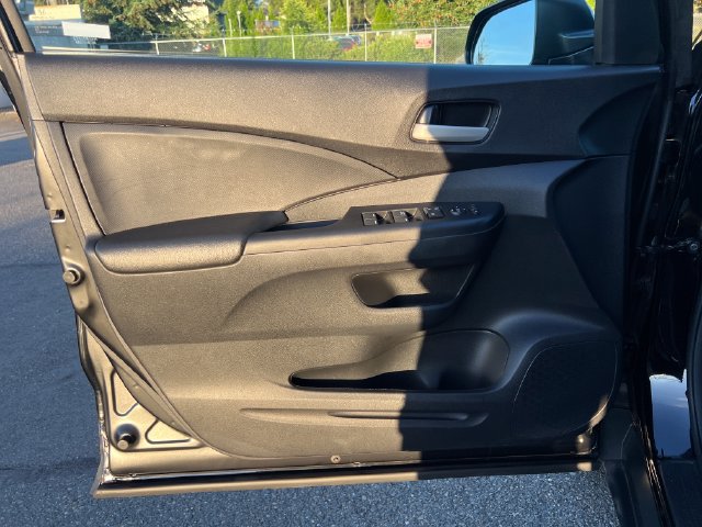 Used 2016 Honda CR-V SE image 16