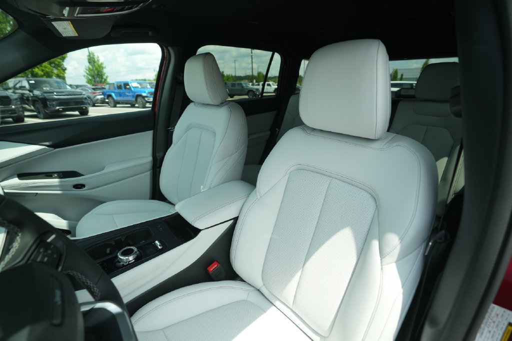 New 2026 Jeep Cherokee Limited AWD/4WD image 40