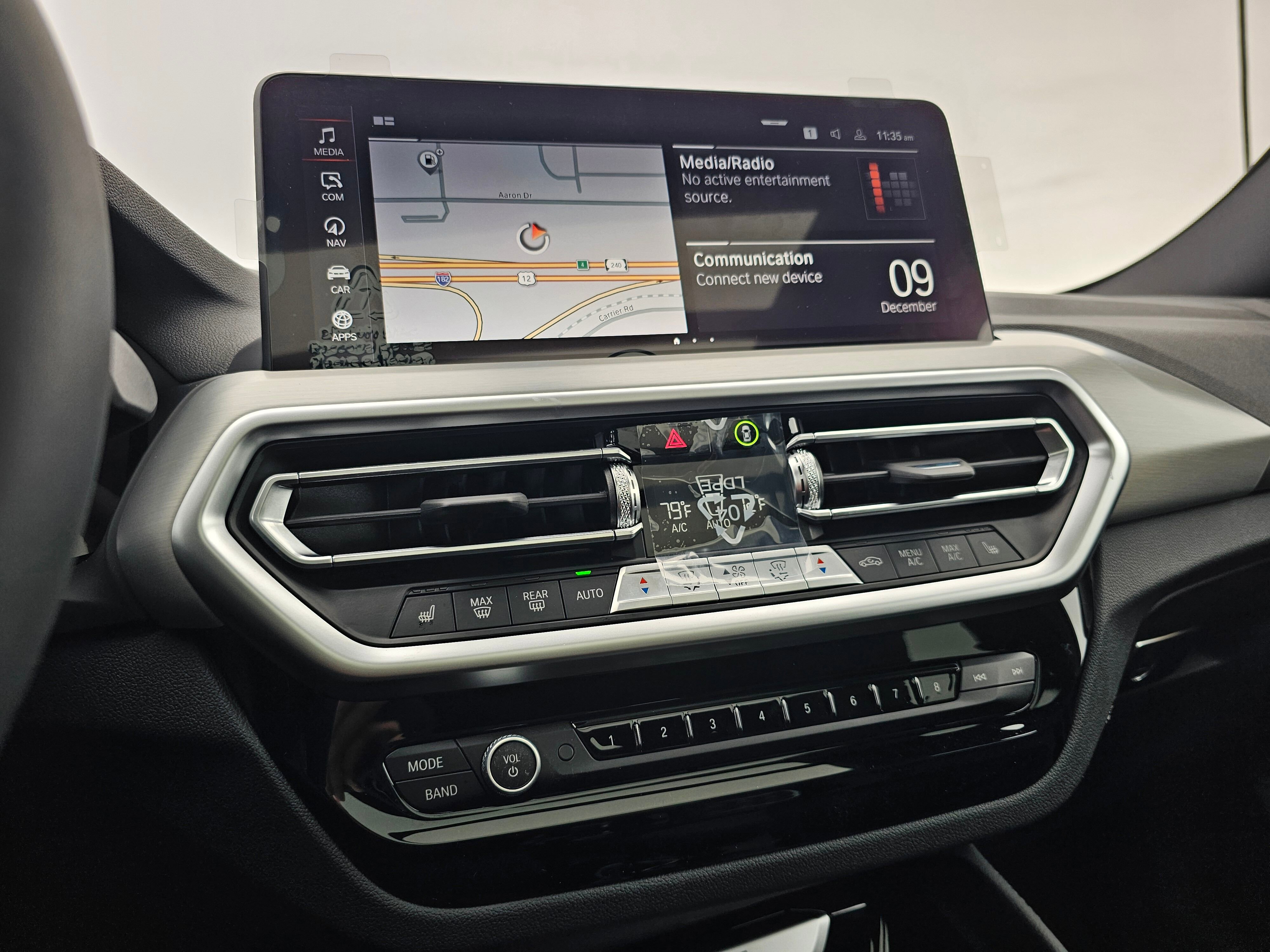 New 2025 BMW X4 xDrive30i w/ Premium Package image 19