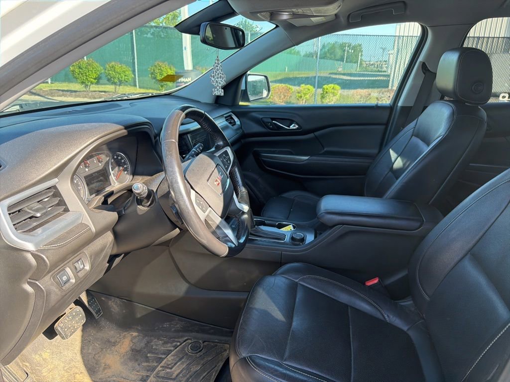 Used 2018 GMC Acadia SLT FWD image 11