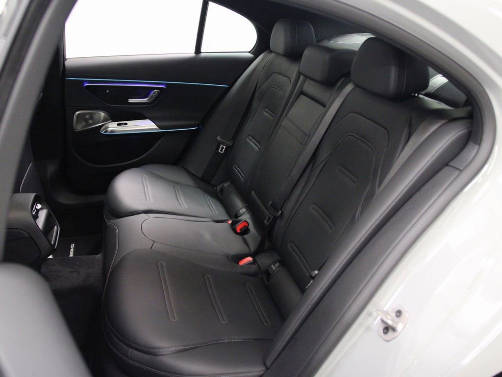 New 2026 Mercedes-Benz E 53 AMG e 4MATIC Sedan image 13