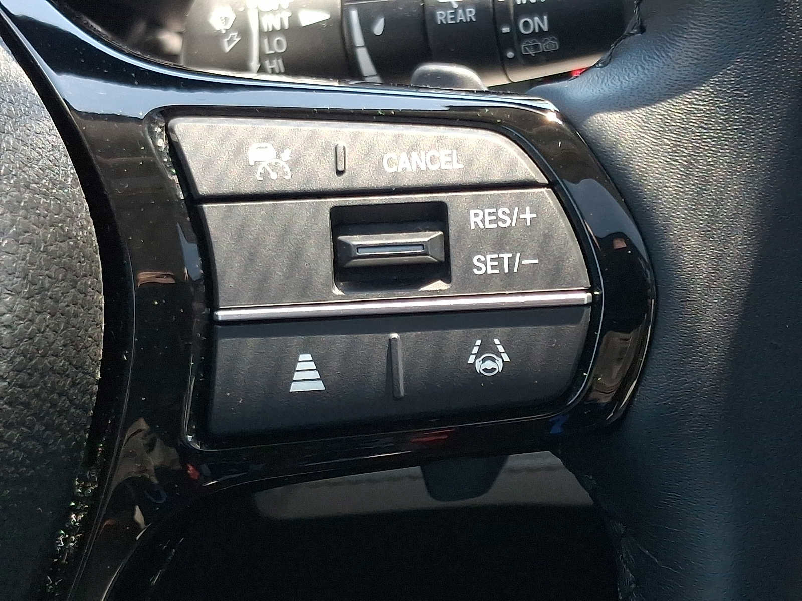 Certified 2025 Honda Pilot Touring image 23