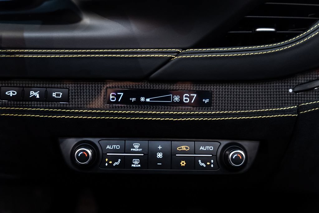 Certified 2021 Ferrari F8 Tributo RWD image 34