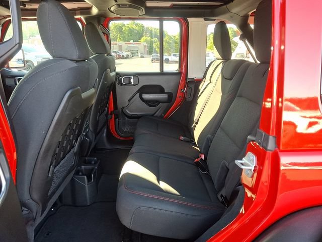 Used 2022 Jeep Wrangler Unlimited Rubicon AWD/4WD image 10