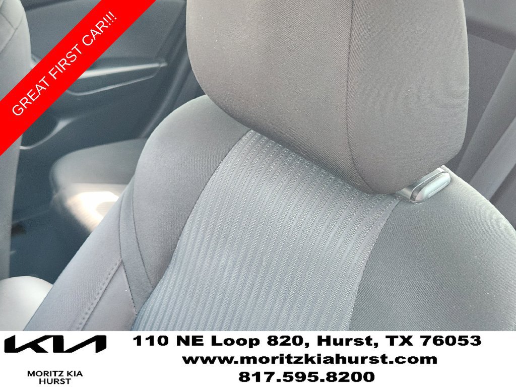 Used 2016 MAZDA MAZDA3 i Sport w/ Preferred Equipment Package FWD image 20