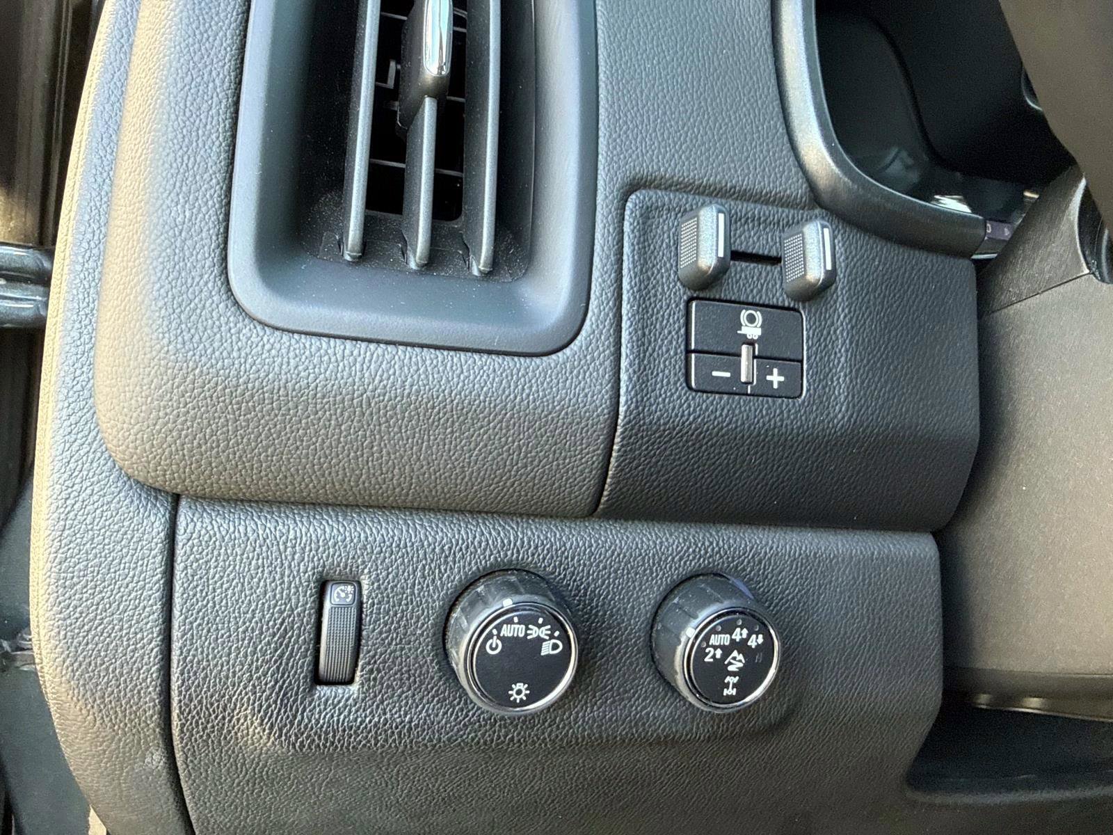 Used 2019 Chevrolet Colorado ZR2 image 34