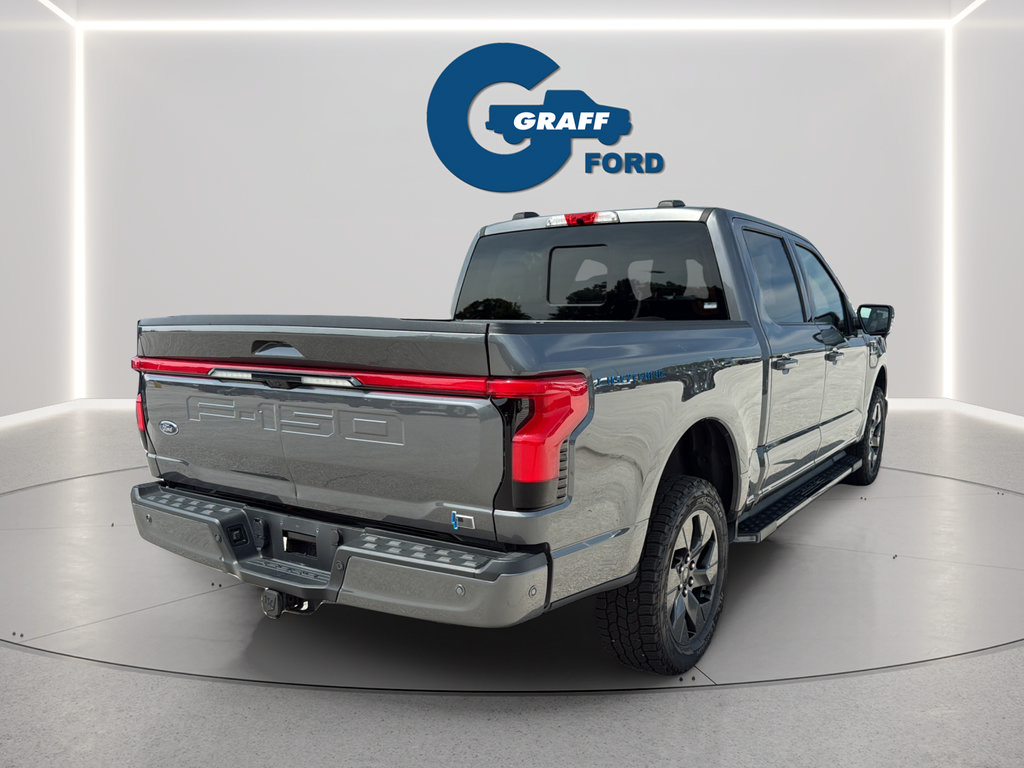 Used 2022 Ford F150 Lightning Lariat AWD/4WD image 8