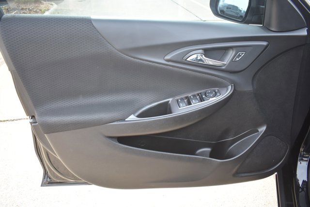 Used 2022 Chevrolet Malibu LS FWD image 11
