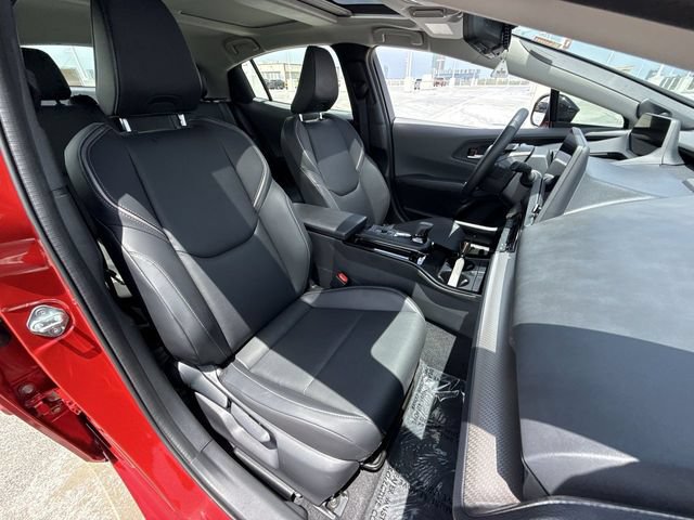Used 2026 Toyota Prius Limited w/ Limited Premium Package FWD image 26