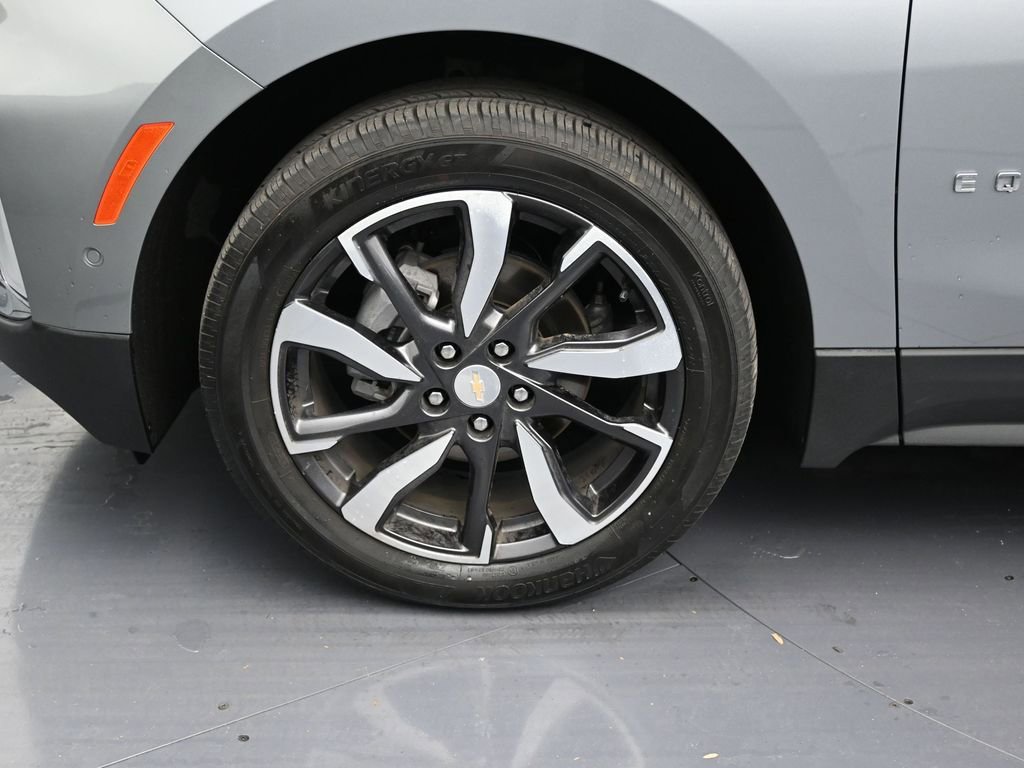 Used 2024 Chevrolet Equinox Premier image 9