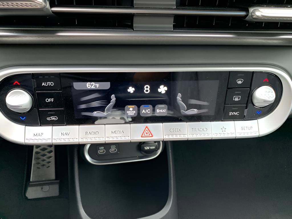 Used 2023 Genesis GV60 Performance image 30