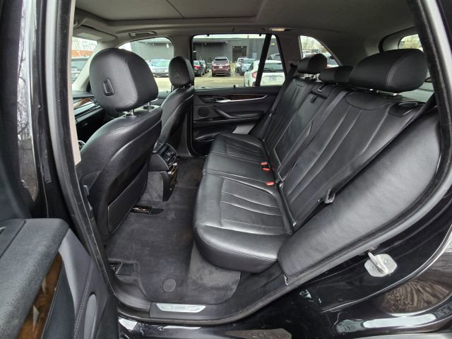 Used 2015 BMW X5 xDrive35i image 12