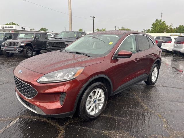 Used 2021 Ford Escape SE image 7