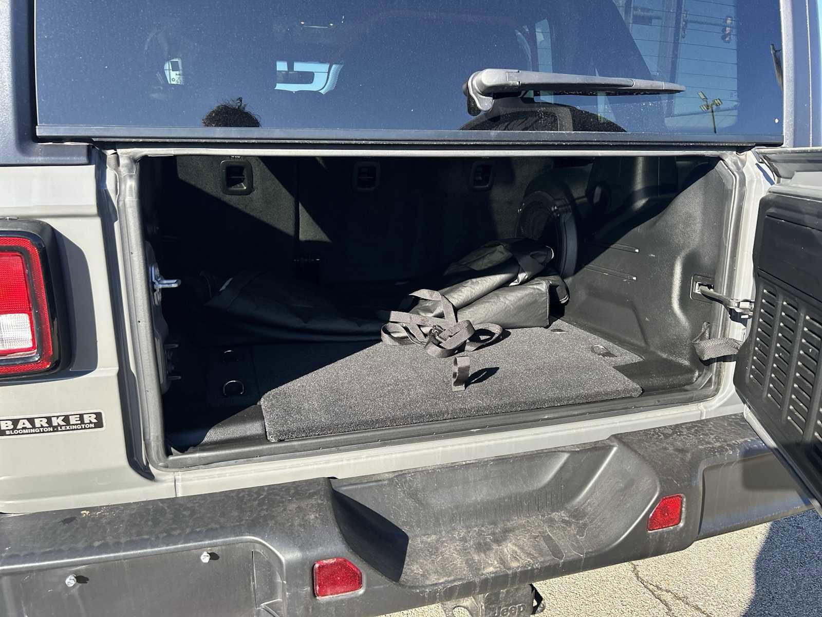 Used 2021 Jeep Wrangler Unlimited Rubicon image 26