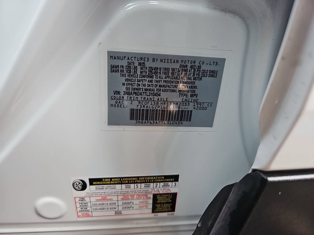 Used 2026 Nissan Kicks SR FWD image 31