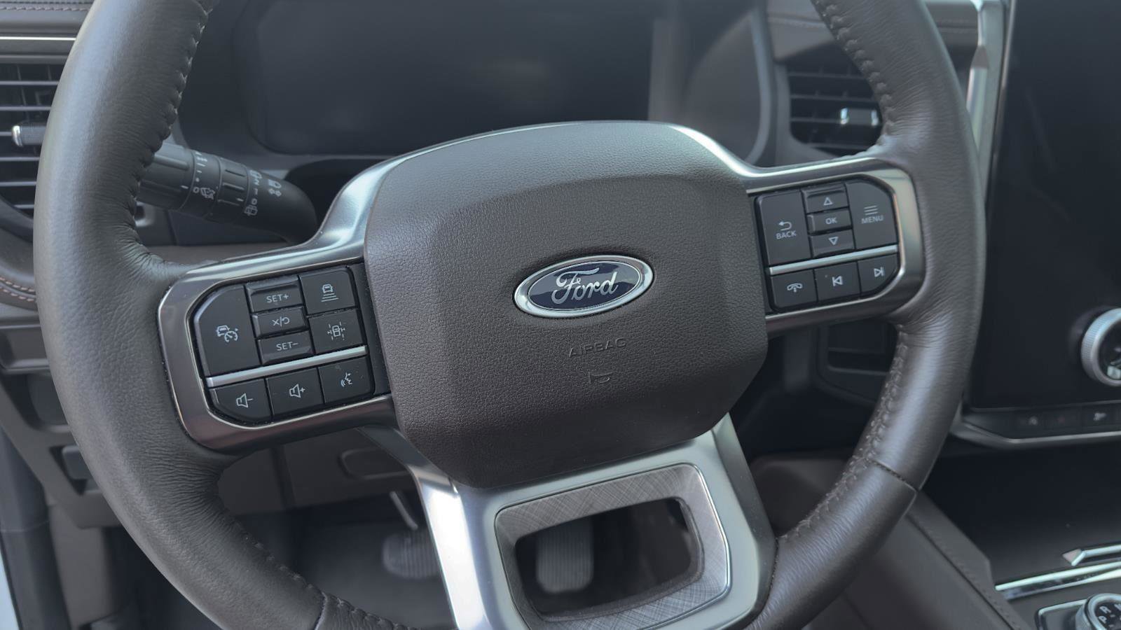 Used 2024 Ford Expedition Max King Ranch image 17