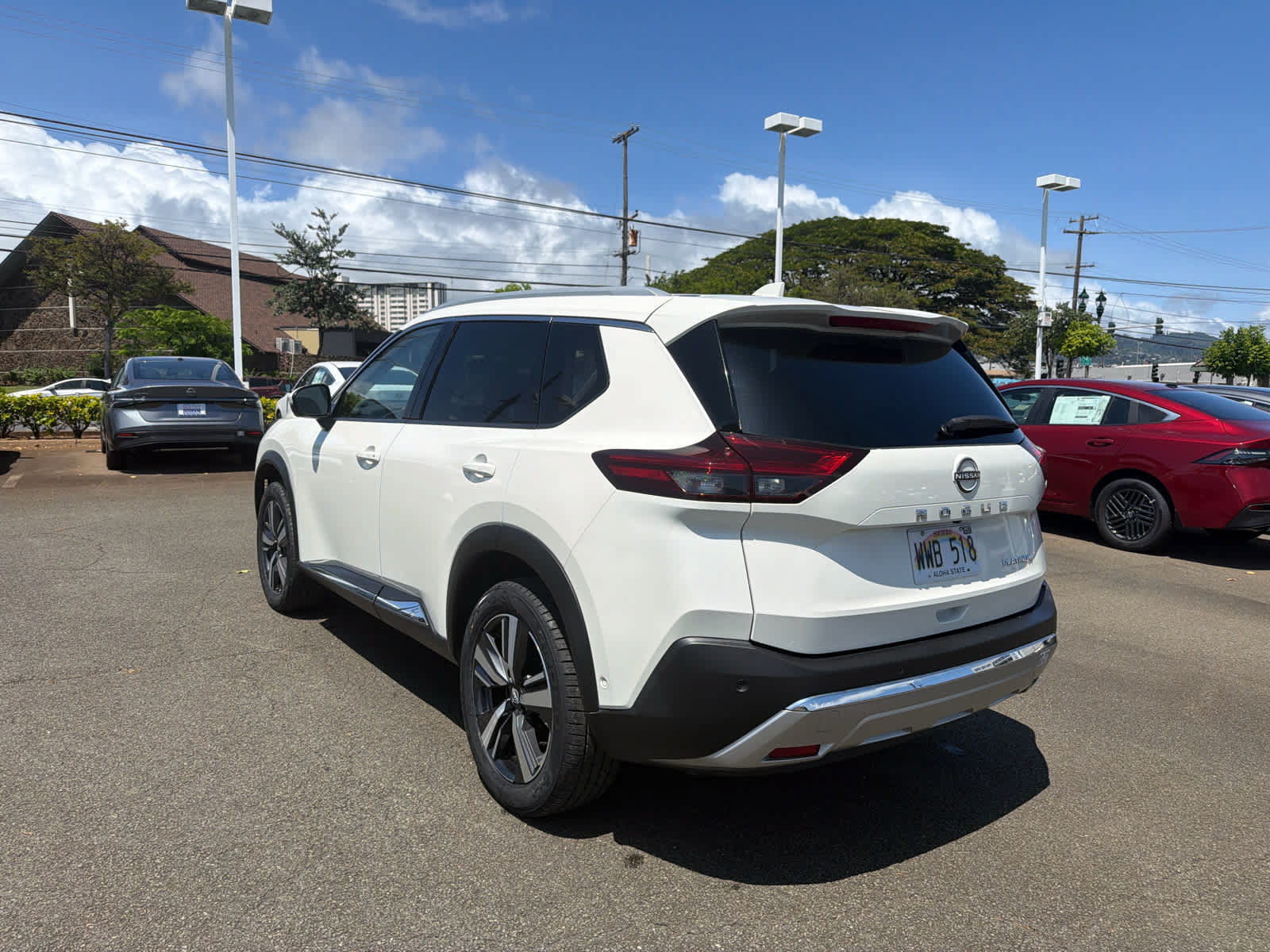 Used 2023 Nissan Rogue Platinum w/ Platinum Premium Package FWD image 4