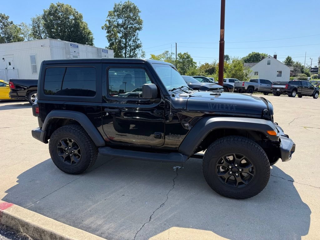 Used 2022 Jeep Wrangler Sport AWD/4WD image 5