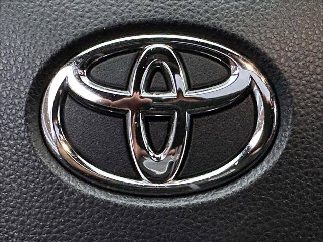 Certified 2023 Toyota RAV4 SE image 22