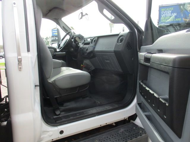 Used 2021 Ford F750 2WD Regular Cab Super Duty image 4