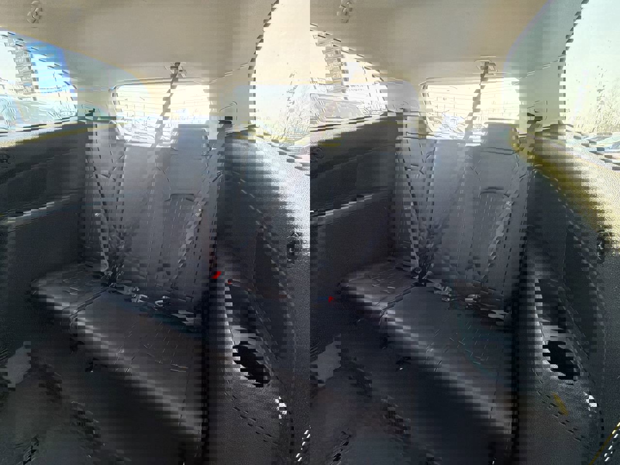 Used 2017 Chevrolet Traverse Premier image 23