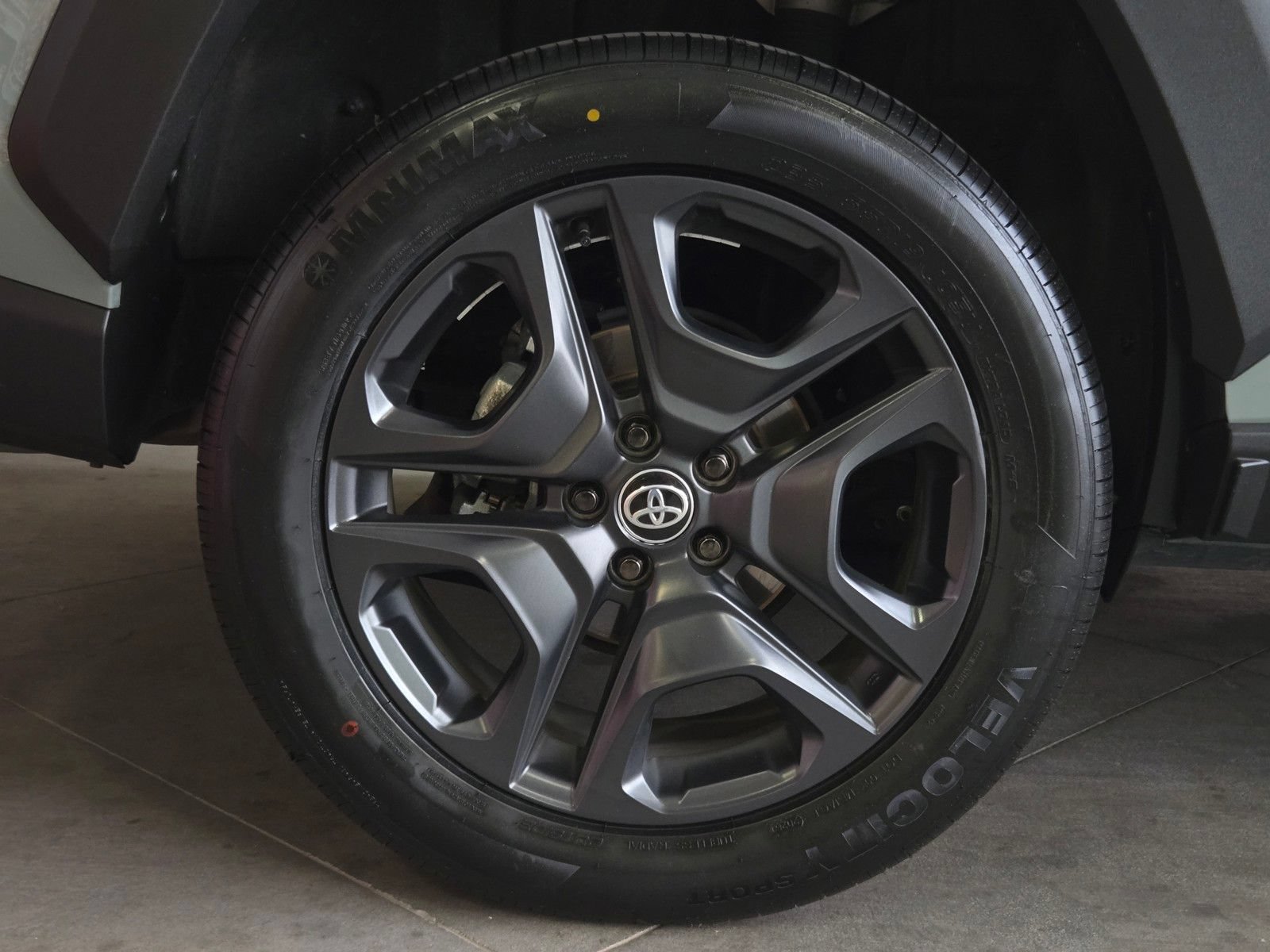Used 2023 Toyota RAV4 Adventure AWD/4WD image 5
