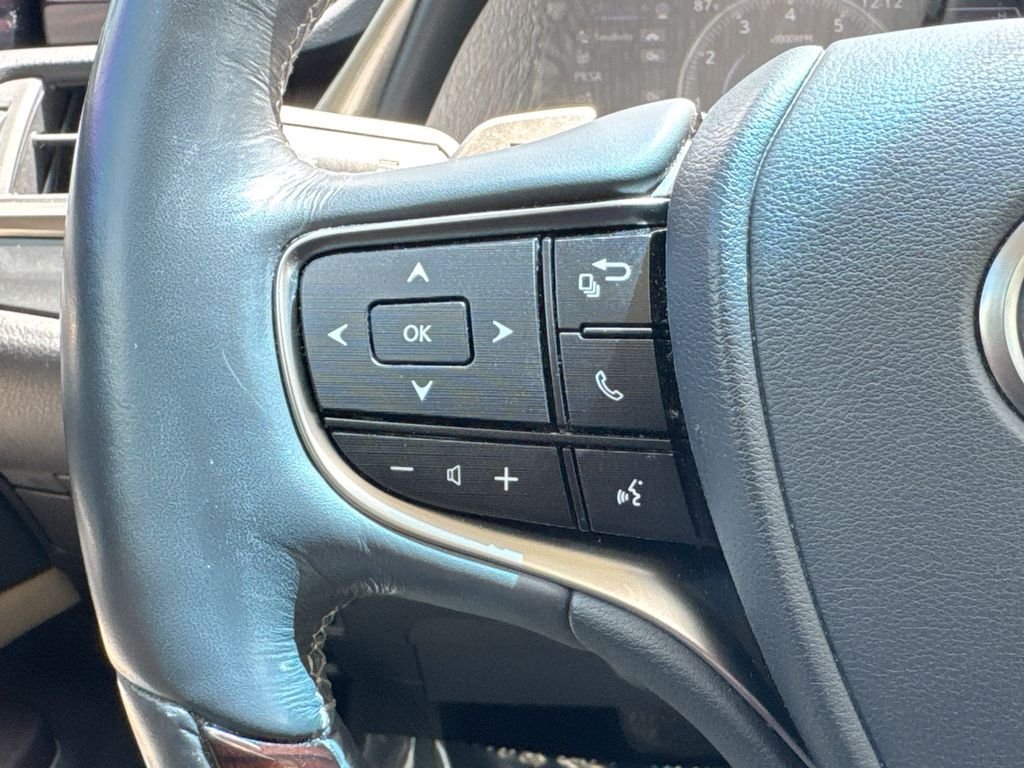 Used 2019 Lexus ES 350 w/ Premium Package FWD image 21