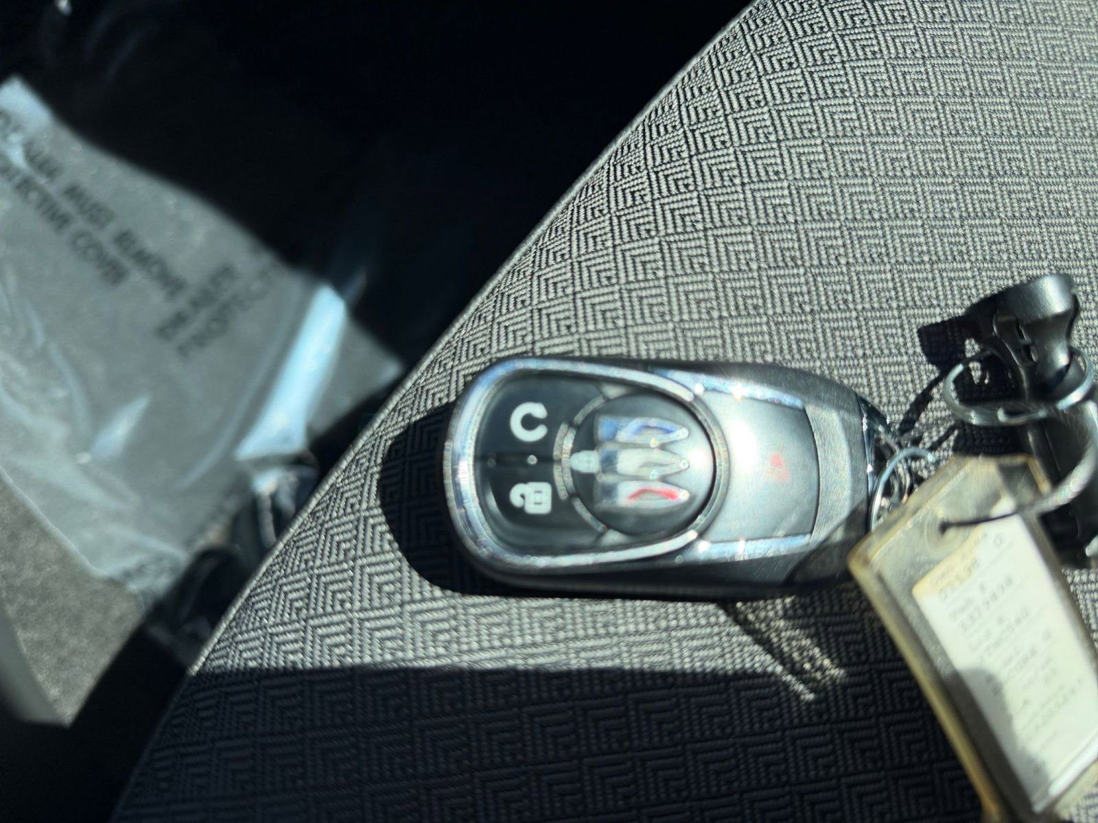 Used 2025 Buick Encore GX Preferred FWD image 23