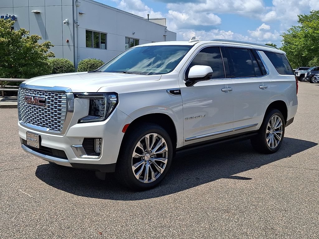 Used 2021 GMC Yukon Denali w/ Denali Ultimate Package AWD/4WD image 6